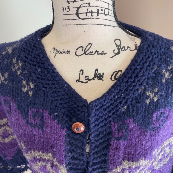 Vintage Earth Traders wool sweater - Picture 2 of 9